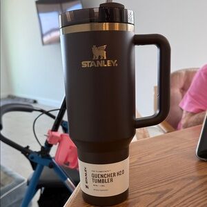 Stanley Quencher H2.0 Tumbler - Dark Brown